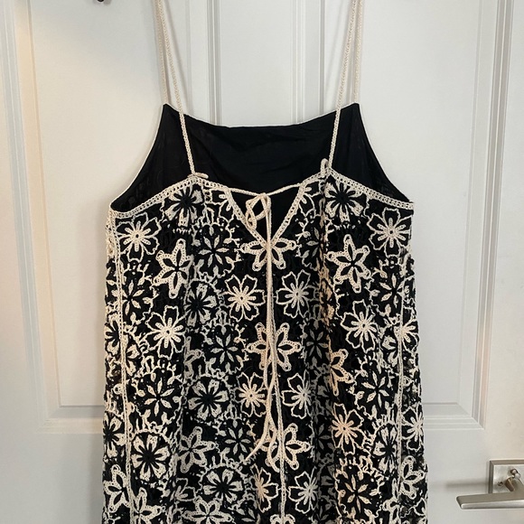 Zara crochet mini dress - Picture 2 of 4